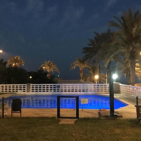 Apartamento Con Vistas Al Mar. Primera Linea De Playa. Aguadulce  Exteriör bild