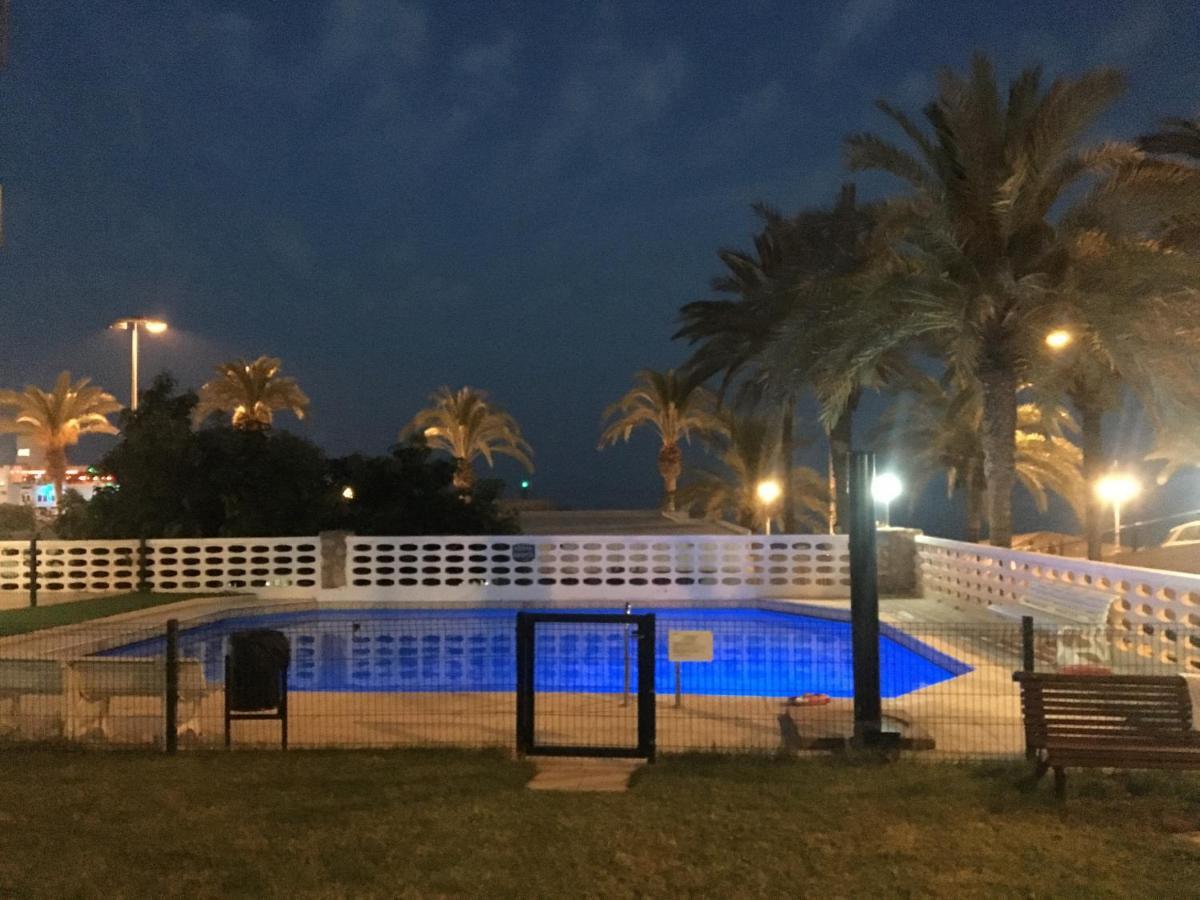 Apartamento Con Vistas Al Mar. Primera Linea De Playa. Aguadulce  Exteriör bild